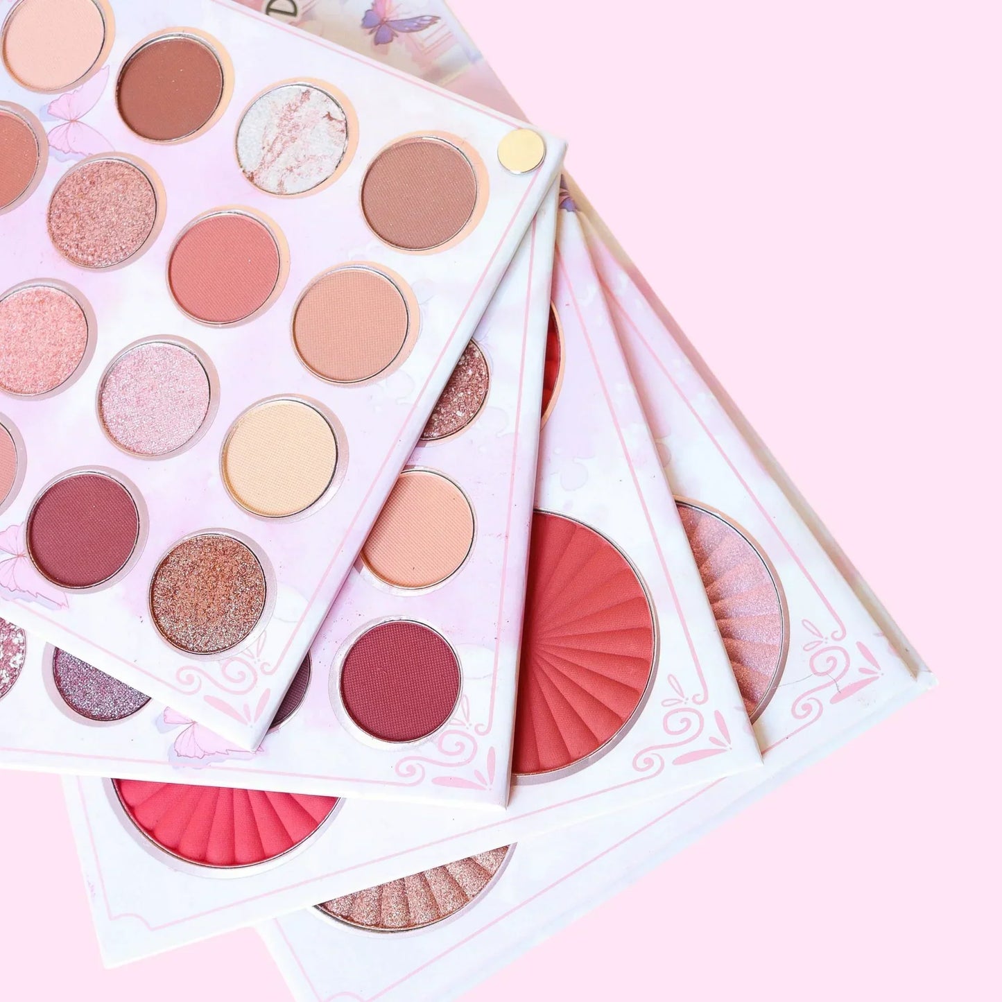 Mocallure You Are Free 3-in-1 Professional Makeup Set 4 Folds Eyeshadow Palette